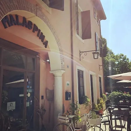 Boutique Corte Malaspina