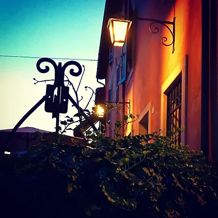 Otel Boutique Corte Malaspina 2*
